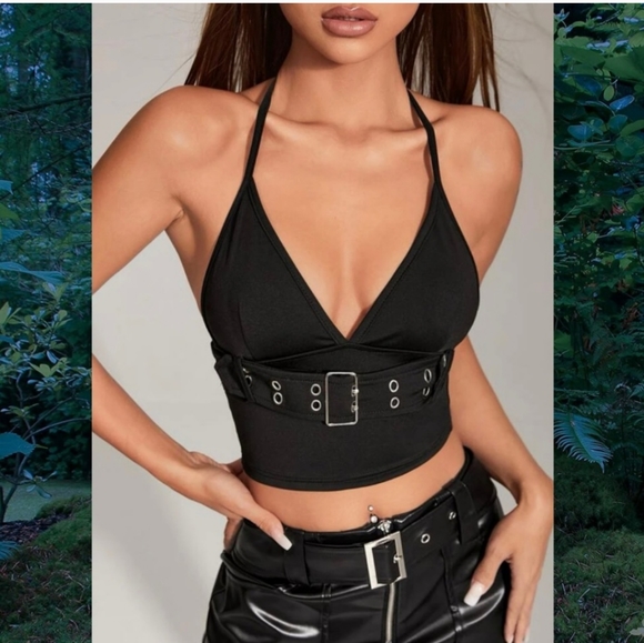 SHEIN Tops - ⛓️NWOT Shein Belt Crop Tank⛓️